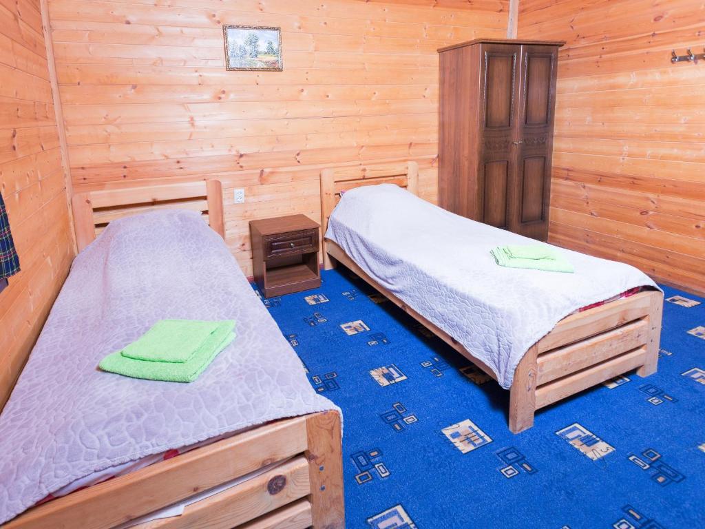 Двухместный номер с раздельными кроватями в отеле Таулу в Домбае