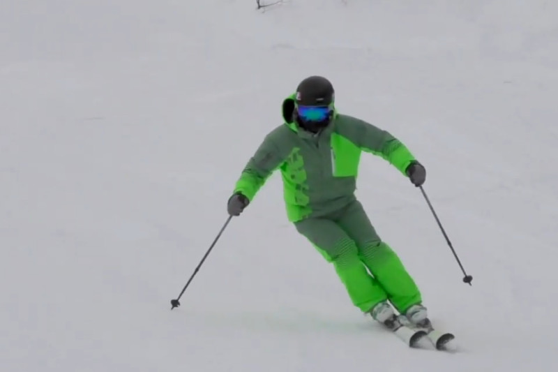 Видеоразбор катания от инструктора по горным лыжам